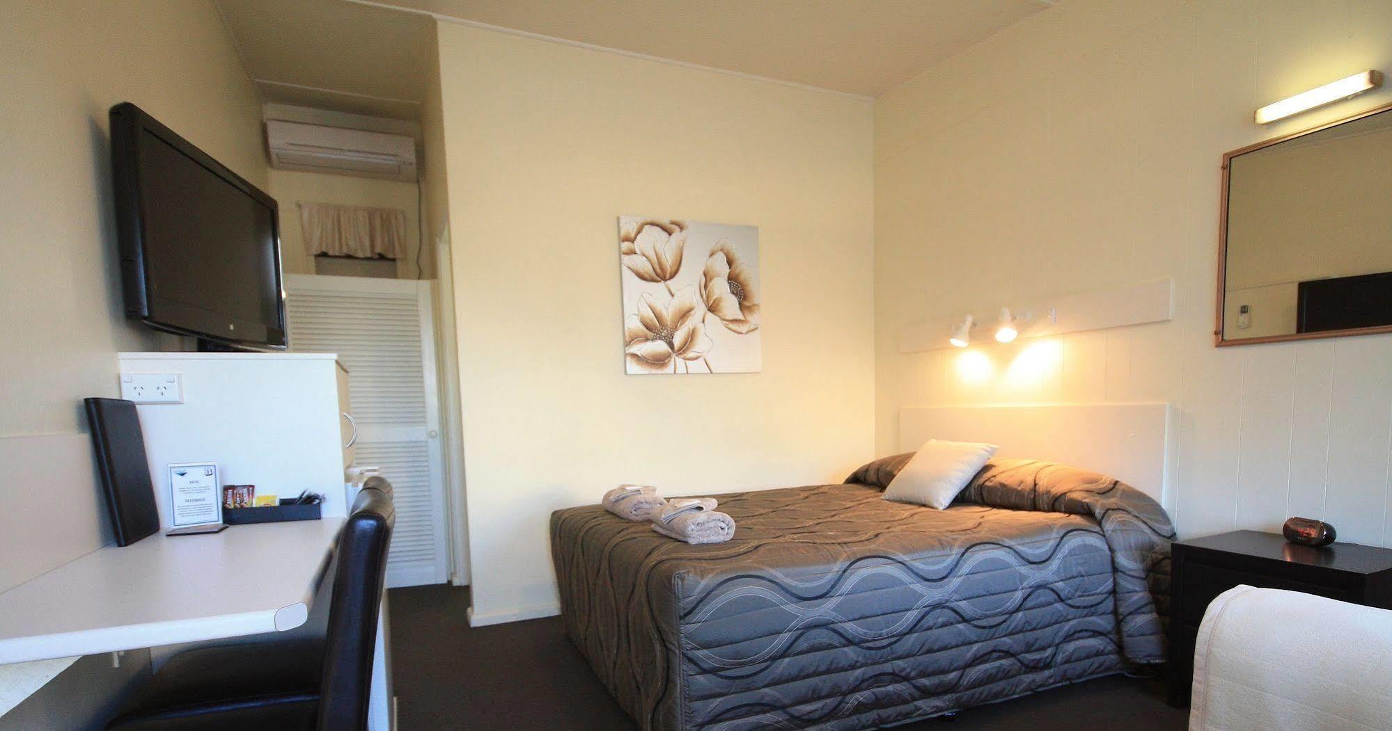 Hi Way Motor Inn Yass Zewnętrze zdjęcie