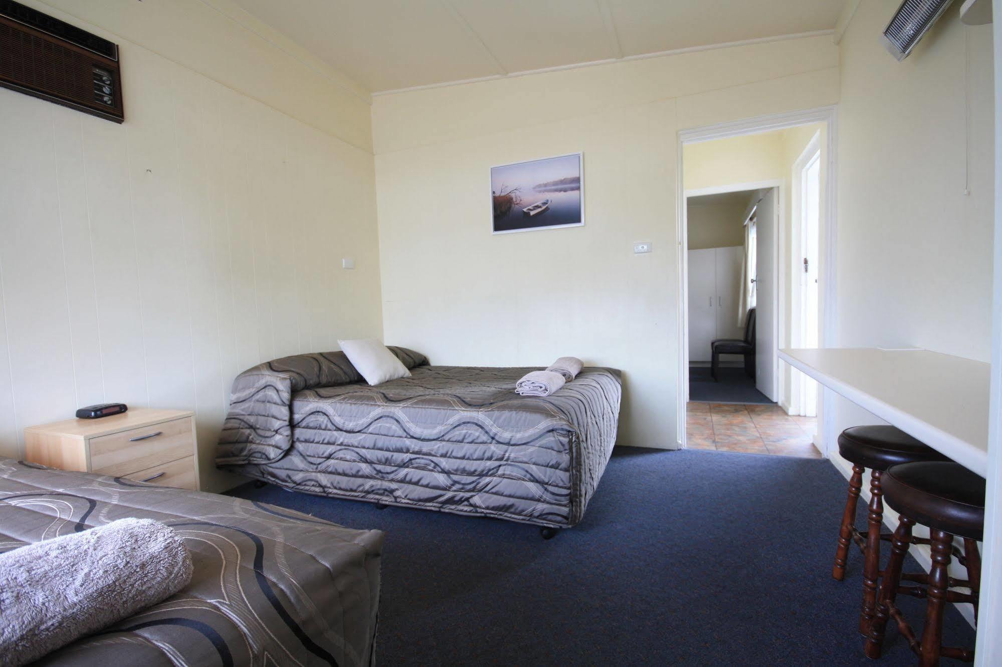 Hi Way Motor Inn Yass Zewnętrze zdjęcie